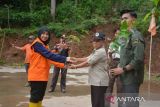 Pramuka  Batang tanam 1.000 bibit pohon jaga kelestarian alam