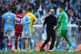 Pelatih Man City Guardiola minta pemainya fokus saat lawan Chelsea