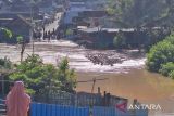 Banjir bandang dan longsor terjang Sumbawa