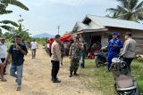 Tim gabungan Polsek Sungai Beremas evakuasi korban dimangsa buaya