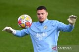 Ederson dan De Bruyne tak bela City lawan Newcastle