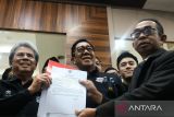 TPN Ganjar-Mahfud mendaftarkan gugatan PHPU Pilpres 2024 di MK