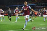 Aston Villa menang di debut  Liga Champions