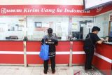 Pengiriman uang Pekerja Migran Indonesia di Malaysia jelang Idul Fitri