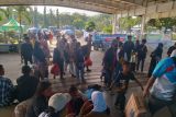 Pemudik pejalan kaki padati terminal Pelabuhan Bakauheni