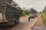 Polisi Muba tertibkan pedagang tepi jalan antisipasi macet arus balik