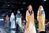 Koleksi wastra terbaru Winas hadir di Kelana Wastra Fashion Fest 2024