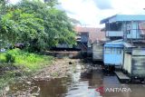 Pemkab Kotim pertimbangkan tali asih bagi pemilik bangunan di bantaran sungai