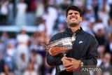 Petenis Alcaraz dan Djokovic bertempur di Wimbledon