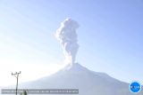 Badan Geologi sebut gunung Lewotobi Laki-laki masuk fase efusif