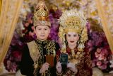 Pesohor Beby Tsabina-Rizki Natakusumah nikah