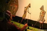 Polri gelar wayang kulit lakon 