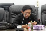 Legislator Barut minta perusahaan yang beroperasi lengkapi perizinan