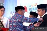 Jokowi anugrahkan lima Satyalencana Wira Karya pada Harganas