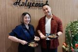 Holycow gandeng Chef Yuda Bustara suguhkan menu steak unik