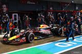 Pembalap Verstappen dan Sainz di GP Hungaria 2024 konsisten