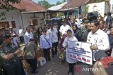 Pj Gubernur Jateng tinjau rumah warga yang terdampak gempa Batang