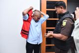 Mantan Pj Bupati Bandung Barat Arsan Latif ditahan Kejaksaan terkait korupsi