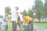 Kejaksaan Negeri Pasaman Barat lakukan aksi bersih dan asri lingkungan