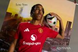 Leny Yoro bangga bisa bela Manchester United