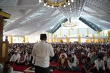 Ribuan jamaah shalat idul adha di Masjid Agung Dharmasraya