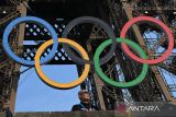 Parade atlet di Seine awali pembukaan Olimpiade Paris 2024