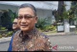 Soal digantikan Bahlil, Menteri ESDM omong tunggu saja