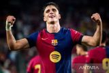 Laga Barcelona di AS dibanjiri penonton