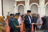 Baznas Bukittinggi salurkan zakat Rp 212 juta lebih ke Mustahik