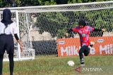 64 tim  sepak bola putri SD/MI bersaing di Milklife Soccer Semarang