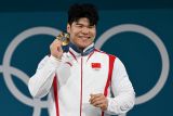 Liu Huanhua antar China kembali tambang emas dari angkat besi Olimpiade Paris 2024