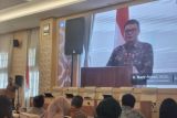 Peringati Hari Kemerdekaan Ke-79 RI, UGM dan Sustainitiate meluncurkan buku