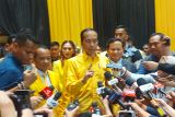 Soal ditunjuk Dewan Pembina Golkar, Jokowi: Tanyakan ke Ketum Golkar