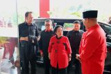 Megawati tiba di DPP PDIP menjelang pengumuman cakada gelombang 3