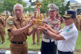 Kepala Dinas Perhubungan Pesisir Selatan terima Penghargaan Wahana Tata Nugraha