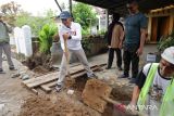 Tinjau Pembangunan Drainase di Gurun Laweh, Hidayat Didoakan Warga Menang Pilkada Padang 2024