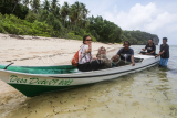 Pantai Kampa Desa Dete Tomia Timur