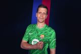 Mantan kiper Juventus Szczesny resmi berlabuh ke Barcelona