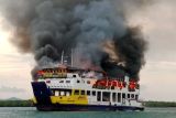 Roro KMP Tandeman terbakar di perairan Pulau Asam Kepri