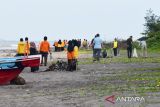 Pj Wali Kota Pariaman: Gerakan bersih pantai perlu terus dilanjutkan