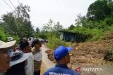 Pjs Bupati ingatkan warga waspada tanah longsor di musim penghujan