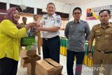 Pemkab OKU Timur salurkan bantuan bagi wirausaha baru