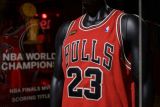 Jersey Michael Jordan terjual Rp73 miliar