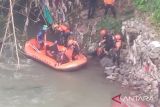 Tim SAR gabungan temukan jasad pria lansia terseret arus sungai