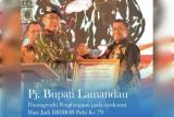 Pj Bupati Lamandau terima penghargaan saat Hari Jadi Brimob