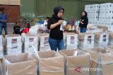 KPU Temanggung  selesaikan pengepakan logistik Pilkada 2024