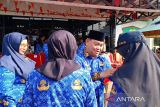 Bupati Kotim harap kenaikan gaji guru tingkatkan kualitas pendidikan