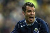 Mantan kapten Porto peraih Liga Champions Jorge Costa meninggal