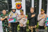 Kapolda Jabar tegaskan kehadiran polisi melayani masyarakat saat Nataru