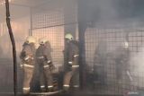 Kebakaran hari ini: 350 kios di Pasar Induk Kramat Jati hangus terbakar